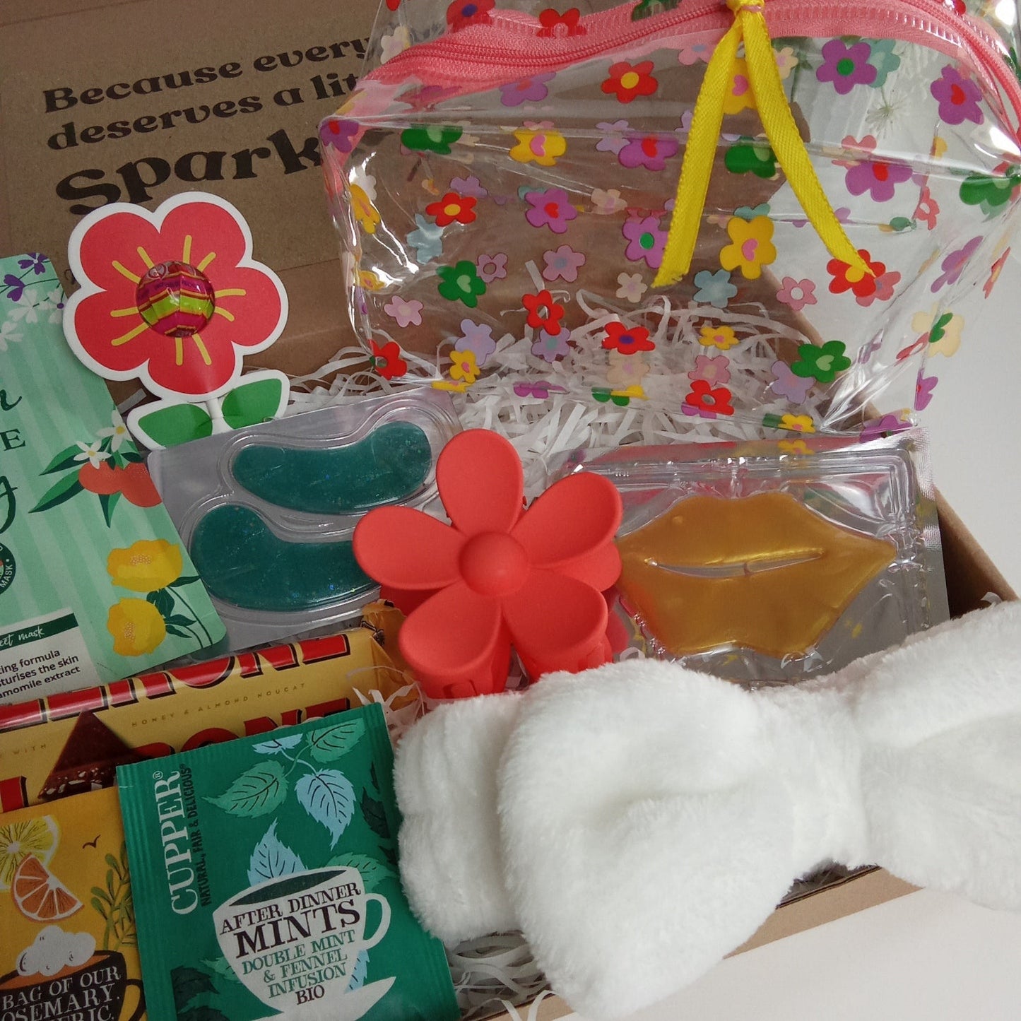 BLOOM ALL THE WAY GIFT BOX