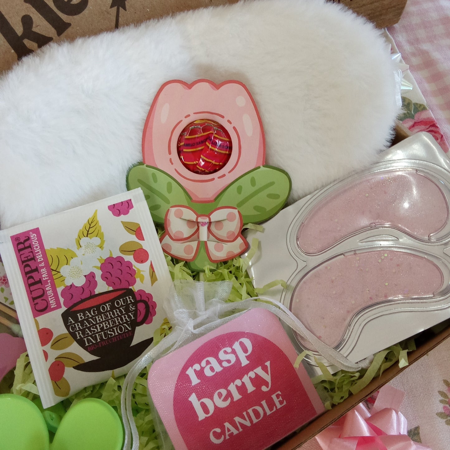 RASPBERRY BLUSH MIDI GIFT BOX