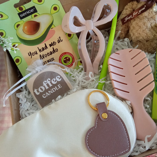 ARABIAN PISTACHIO DELIGHT GIFT BOX