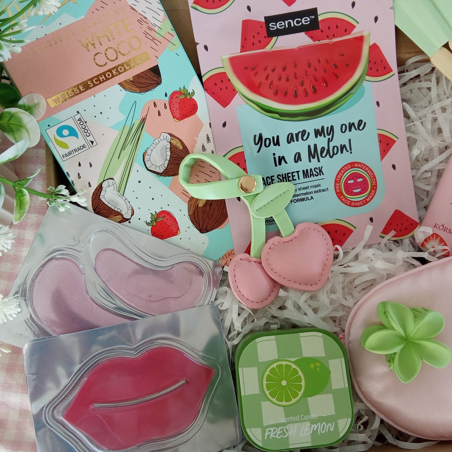 PERFECTLY PASTEL PAMPER ME GIFT BOX