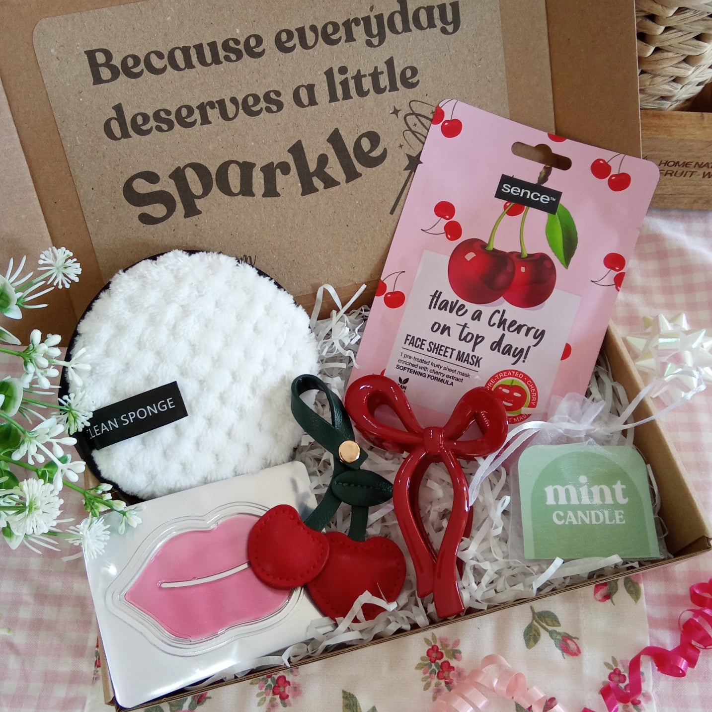 CHERRY ON TOP MIDI GIFT BOX