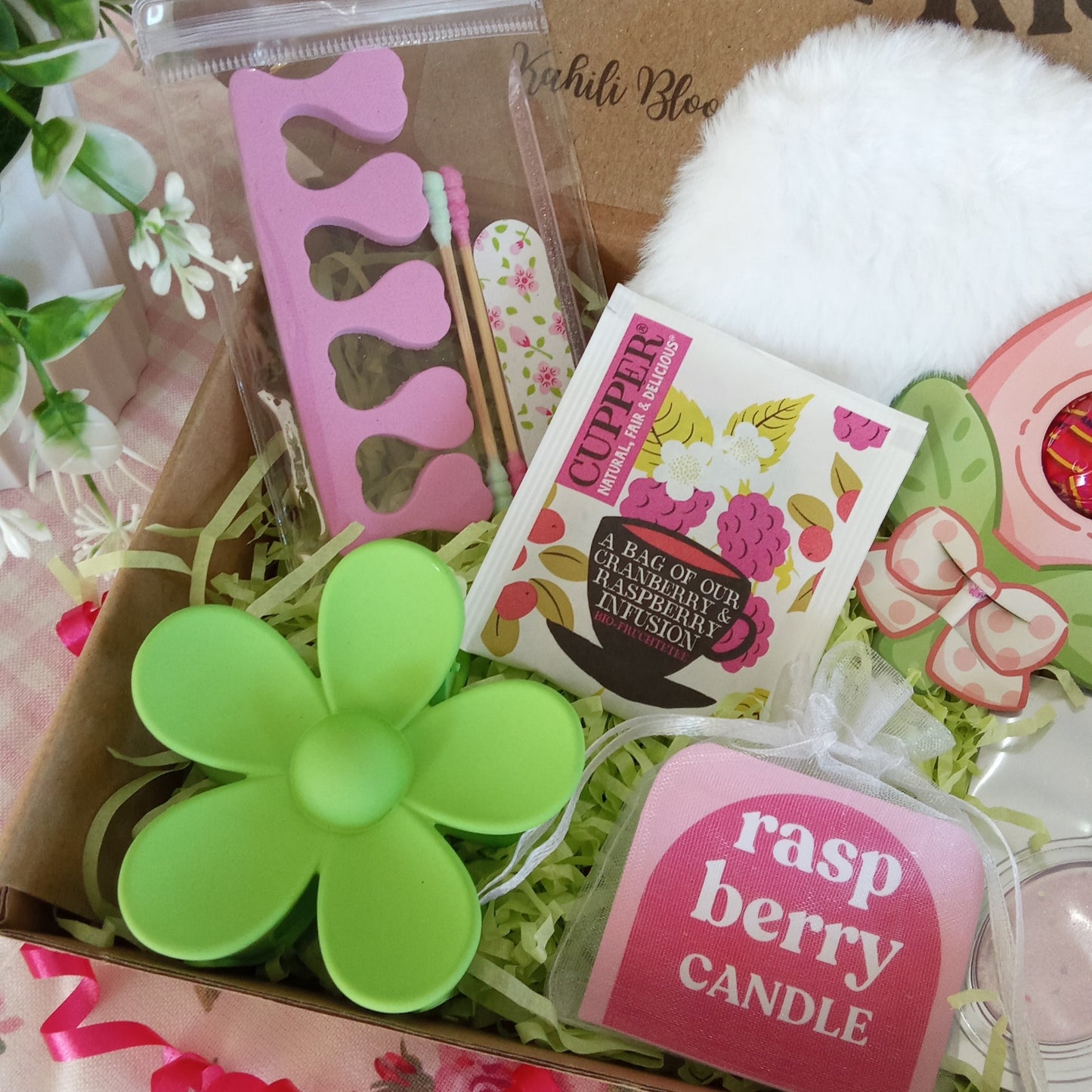 RASPBERRY BLUSH MIDI GIFT BOX