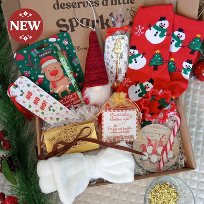 SNOWMAN SNUGGLES SOCK BOX